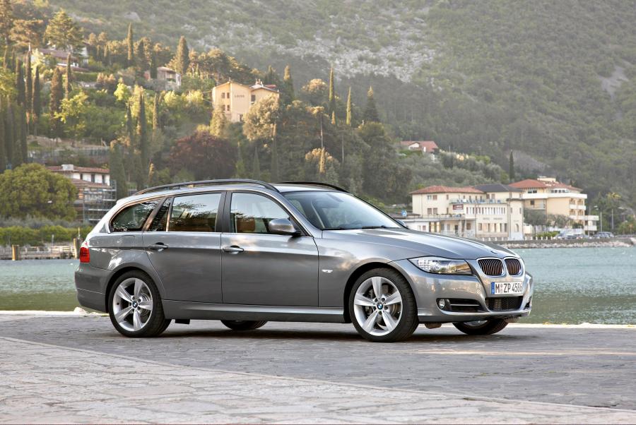  BMW 3-Series 2009 года  (фото 98 из 116)